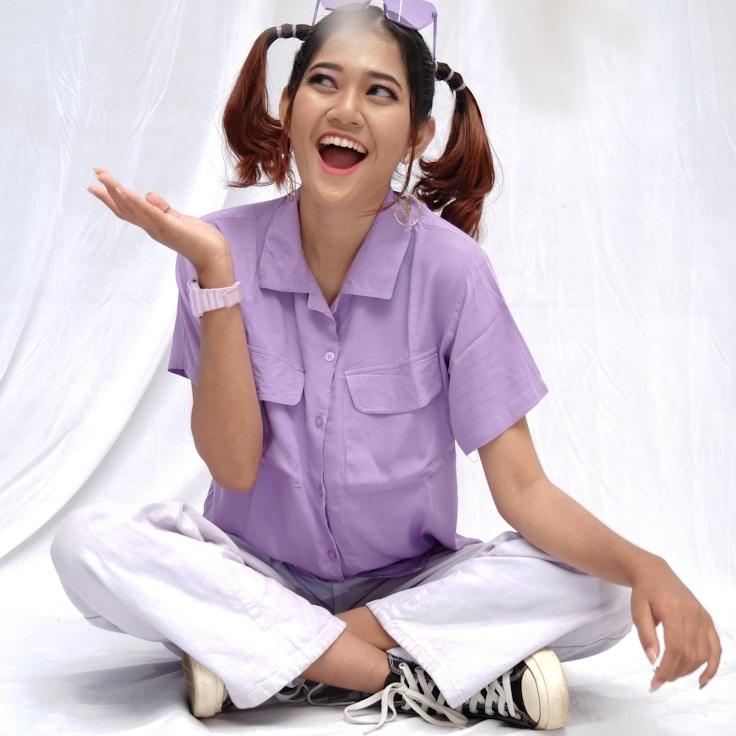 Mira Kapoor, Client Relations Director, discussing corporate gifting strategy with business clients